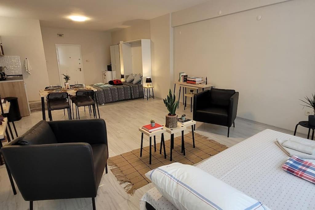 New Cosy Studio In The Heart Of Kadikoy Lägenhet Istanbul Exteriör bild
